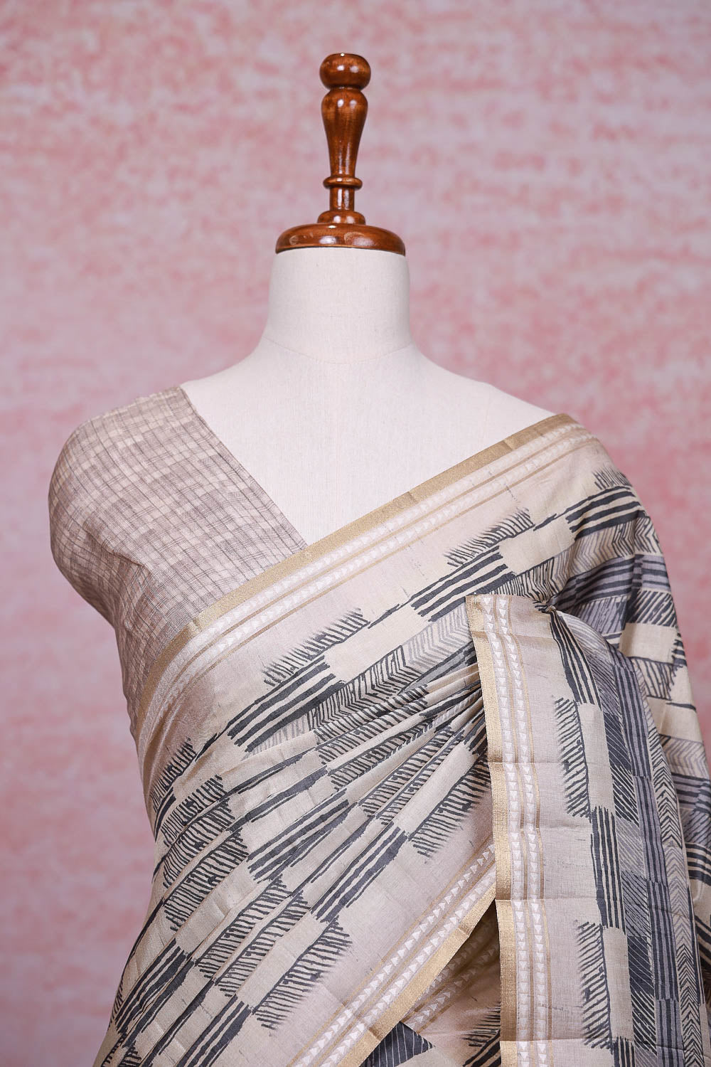 Cream Semi Tussar Saree
