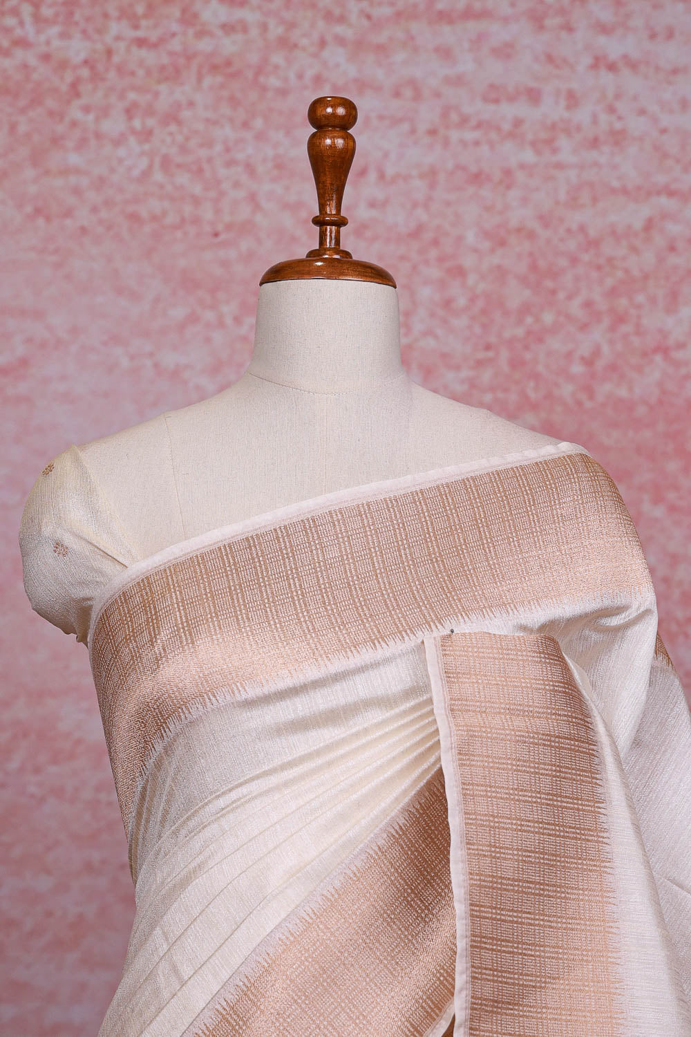 Off White Semi Jute Saree - Seematti