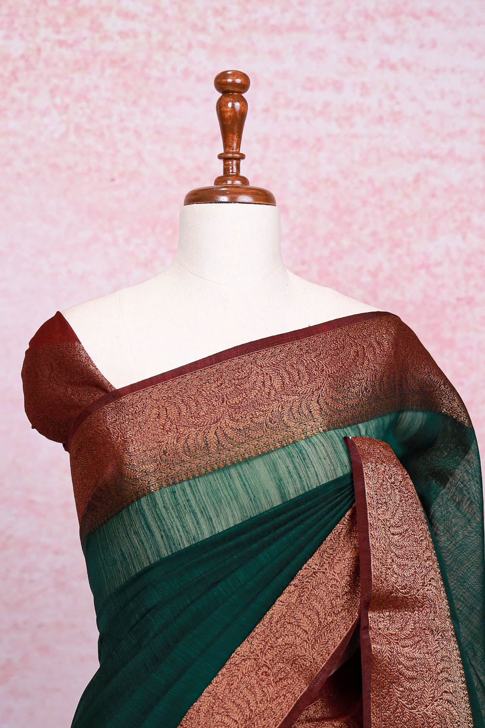 Bottle Green Semi Jute Saree - Seematti