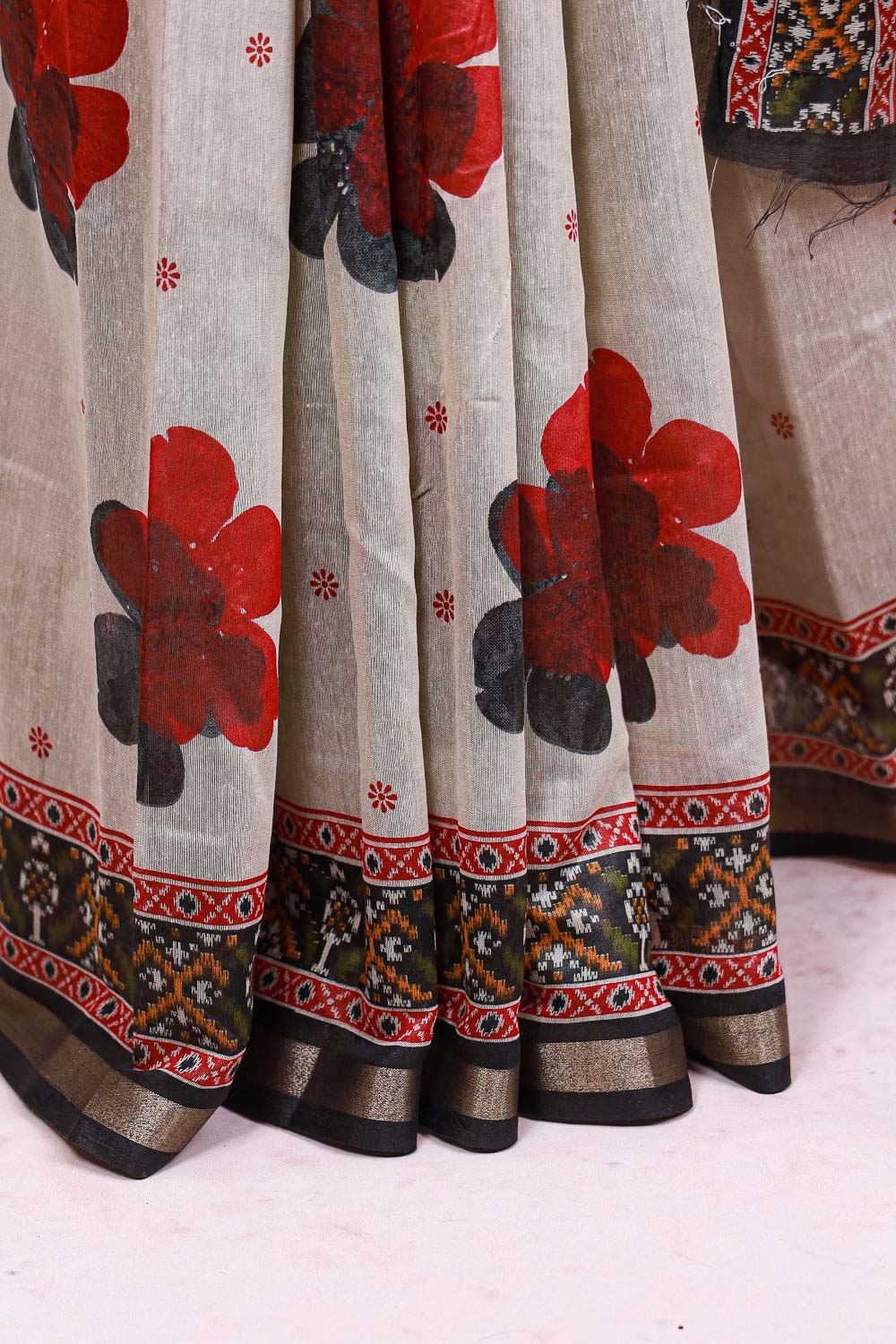 Grey Cotton Saree - Seematti