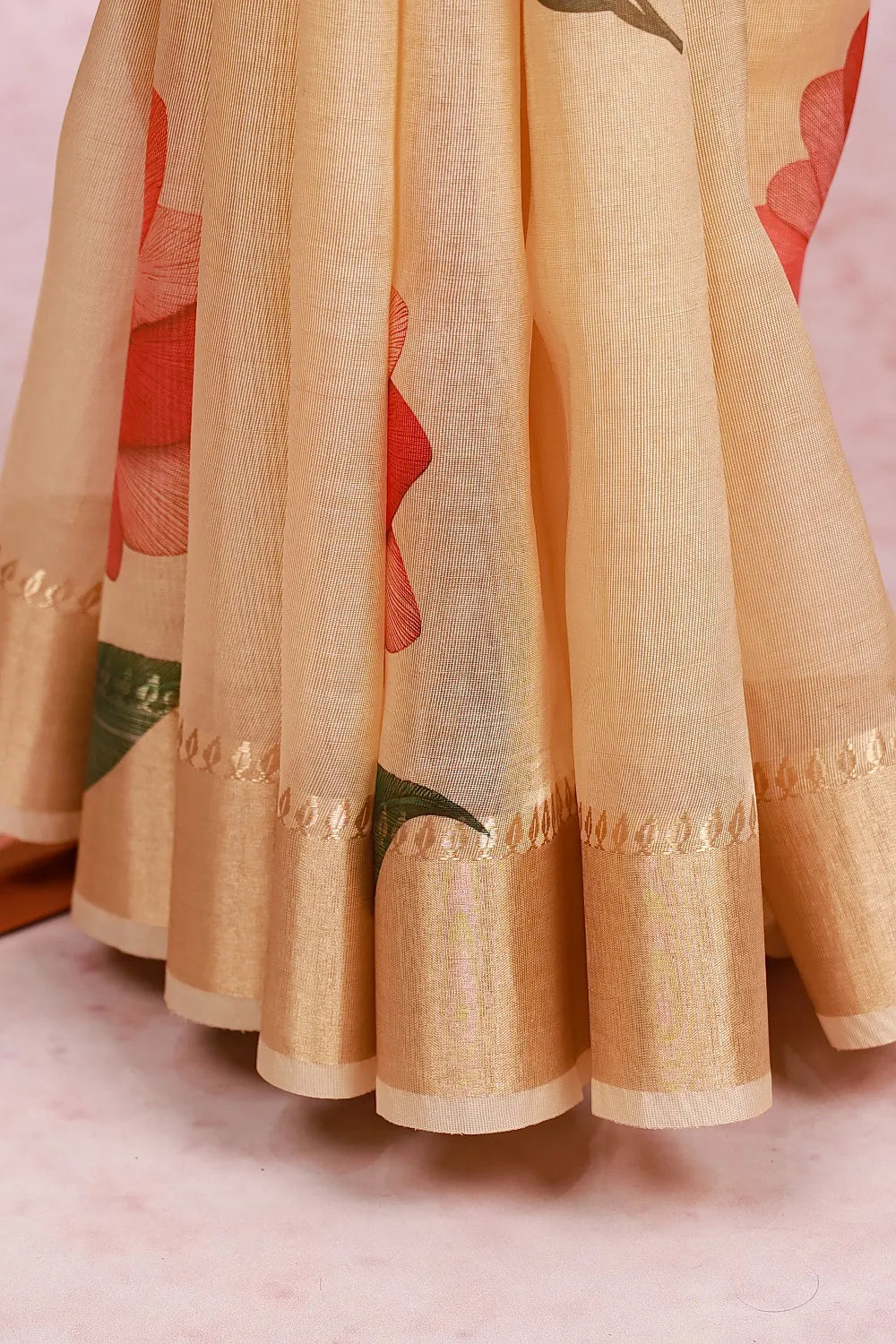 Golden Kerala Tissue Saree - Seematti