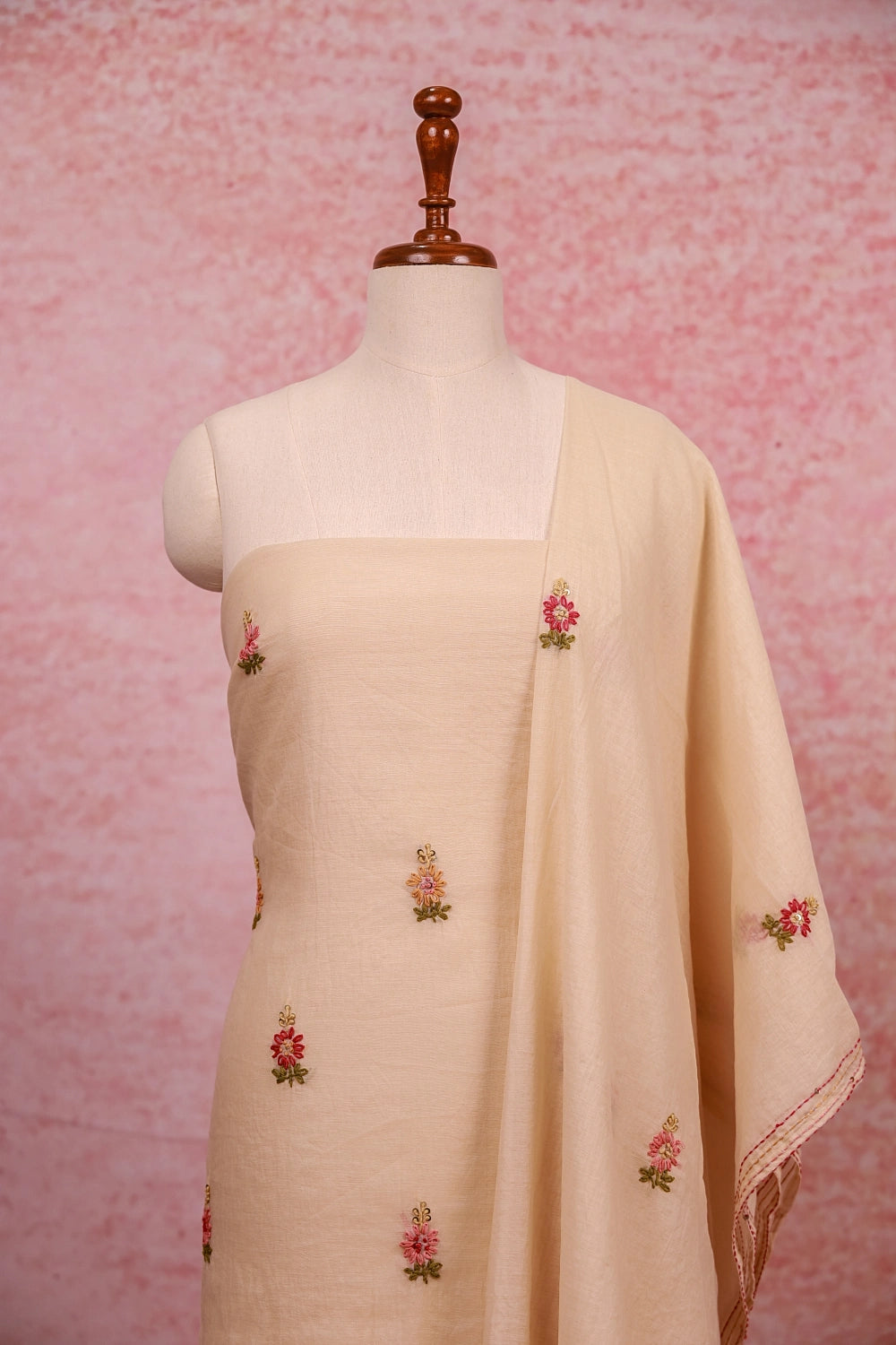 Cream Chanderi Embroidary Unstitched Churidhar Material