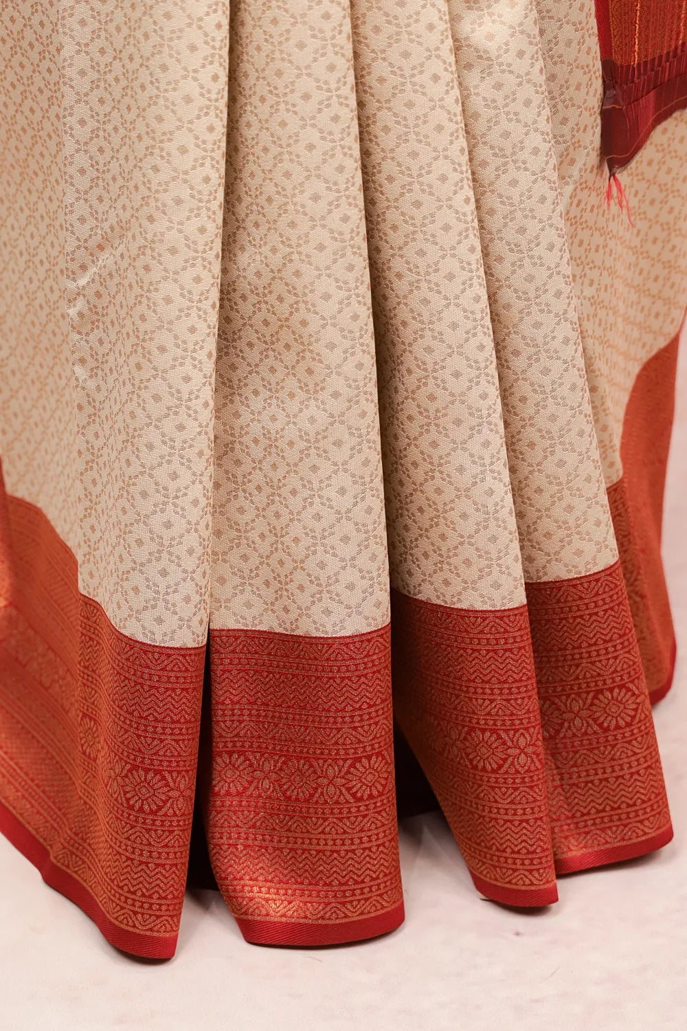 Chikku Colour Semi Silk Saree
