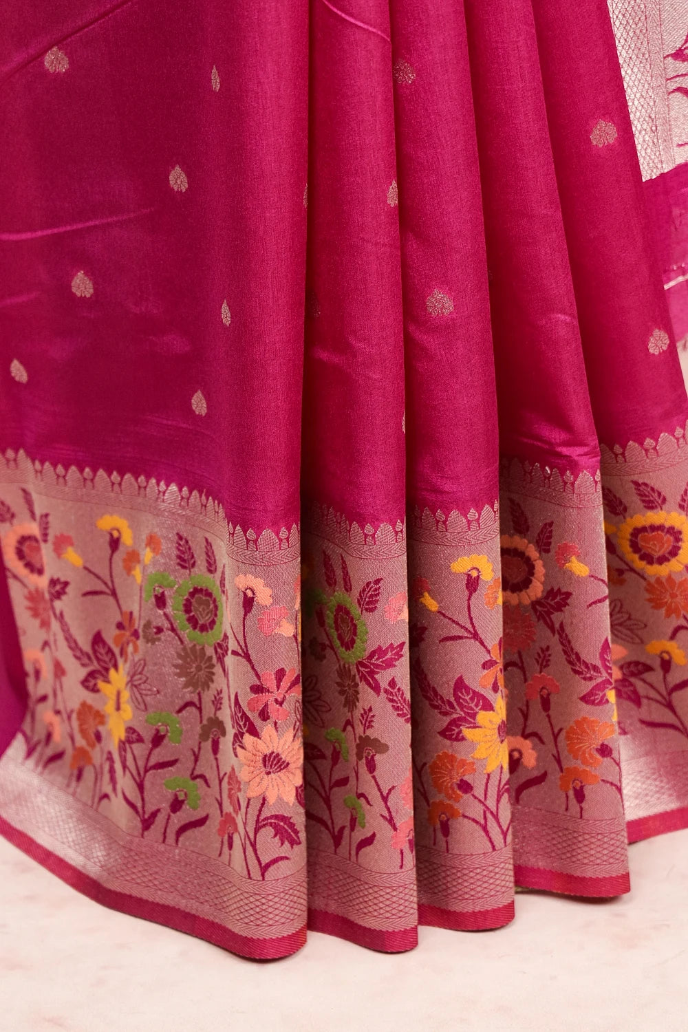 Vadamulla Colour Semi Jute Saree