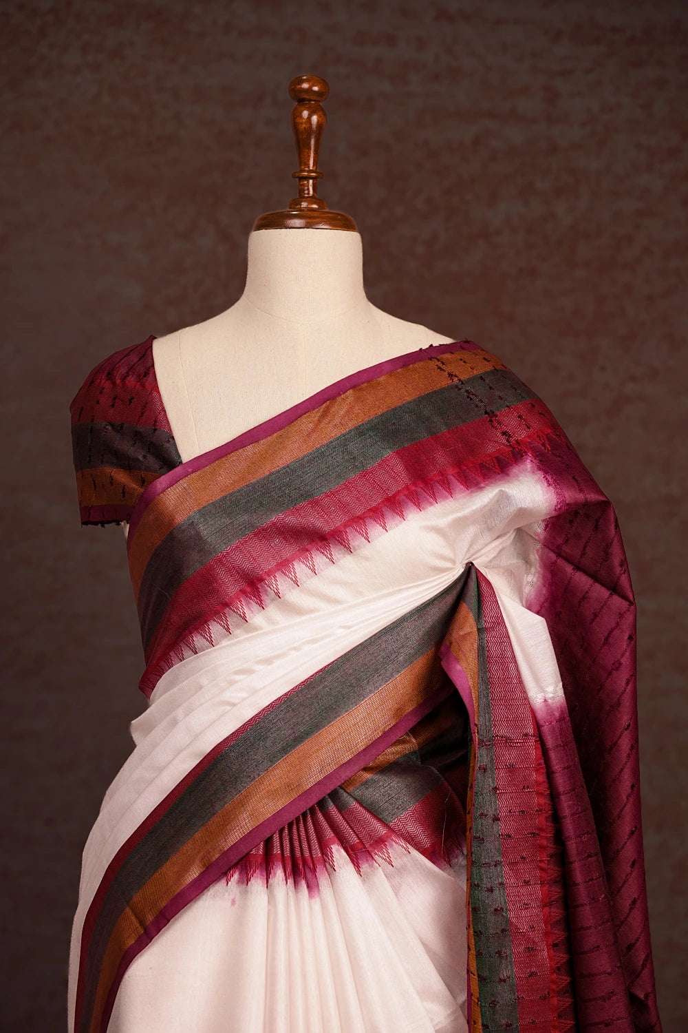 White Semi Tussar Saree