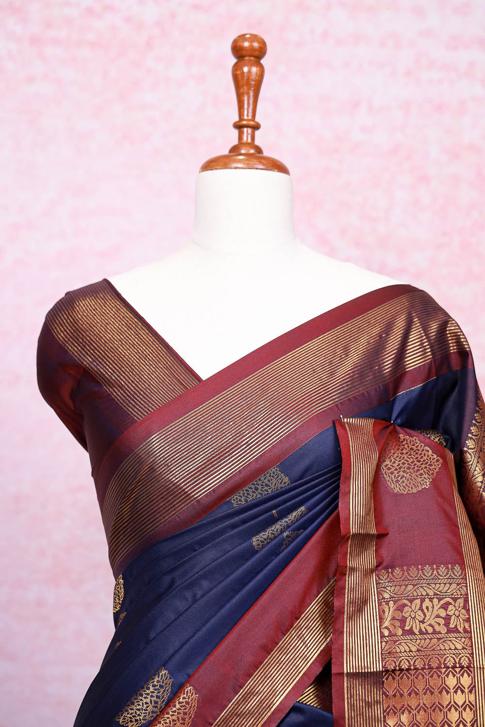 Navy Blue Semi Kanchi Soft Silk Saree