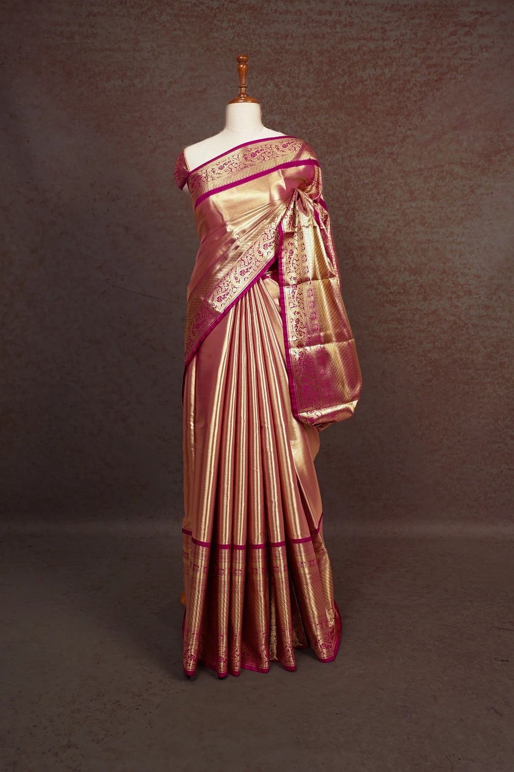 Vadamulla With Golden Semi Tissue Silk Saree
