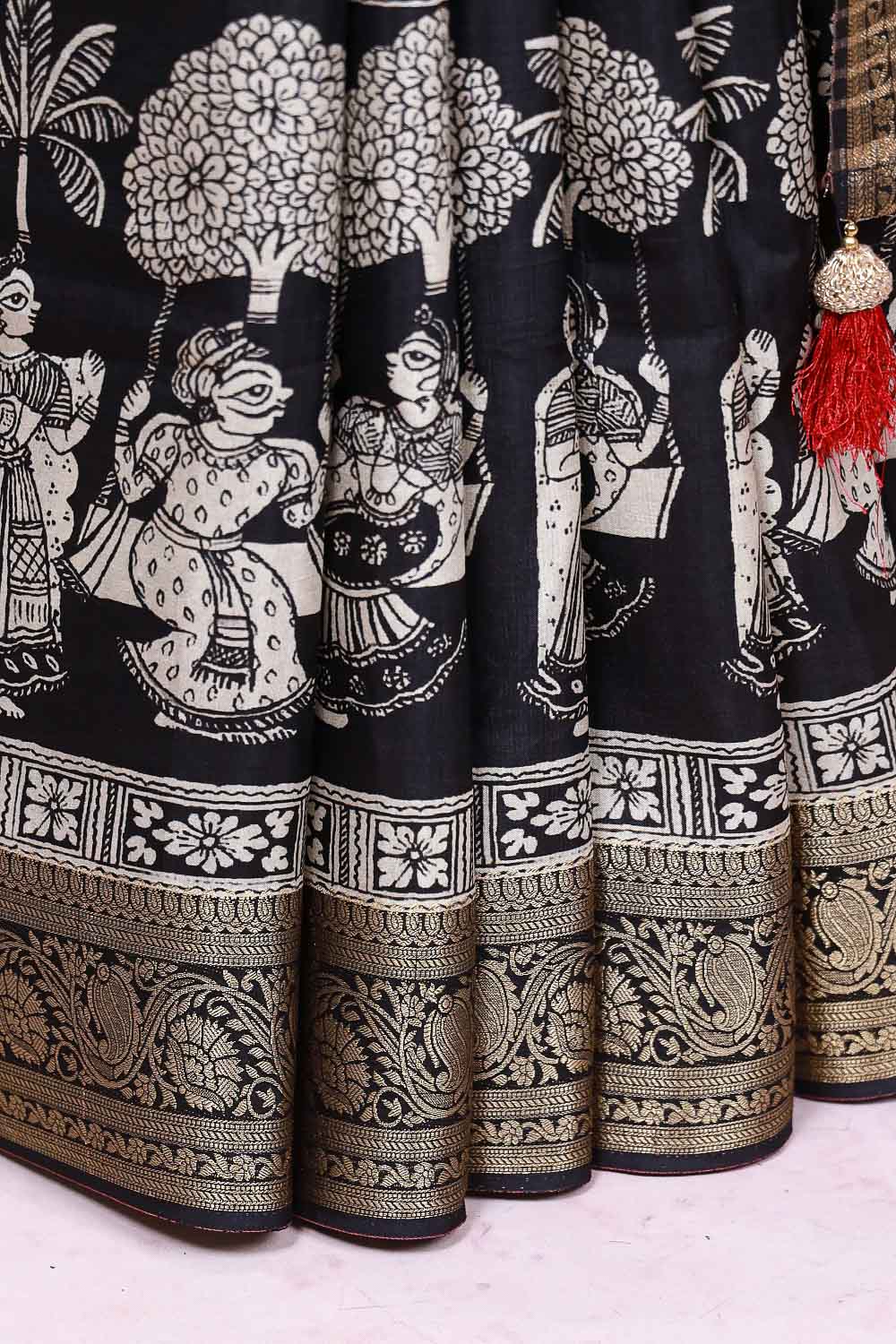 Cream Semi Tussar Saree