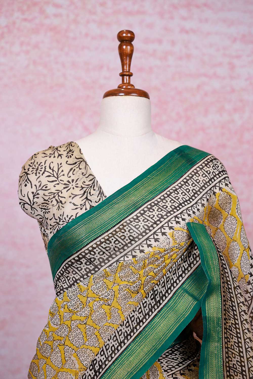 Mustard Yellow Maheshwari Silk Saree - Seematti