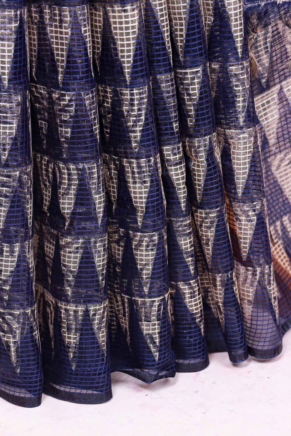 Blue Kota temple design saree with small border - Seematti