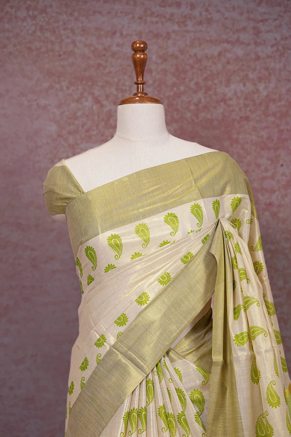 Golden Semi Tissue Kerala Saree