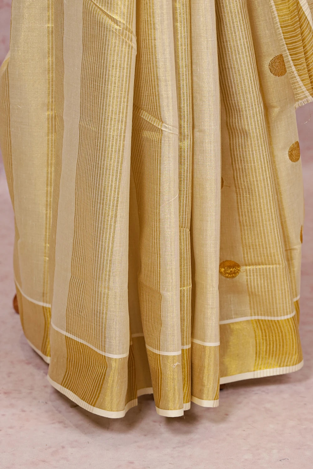 Golden Semi Tissue Kerala Saree