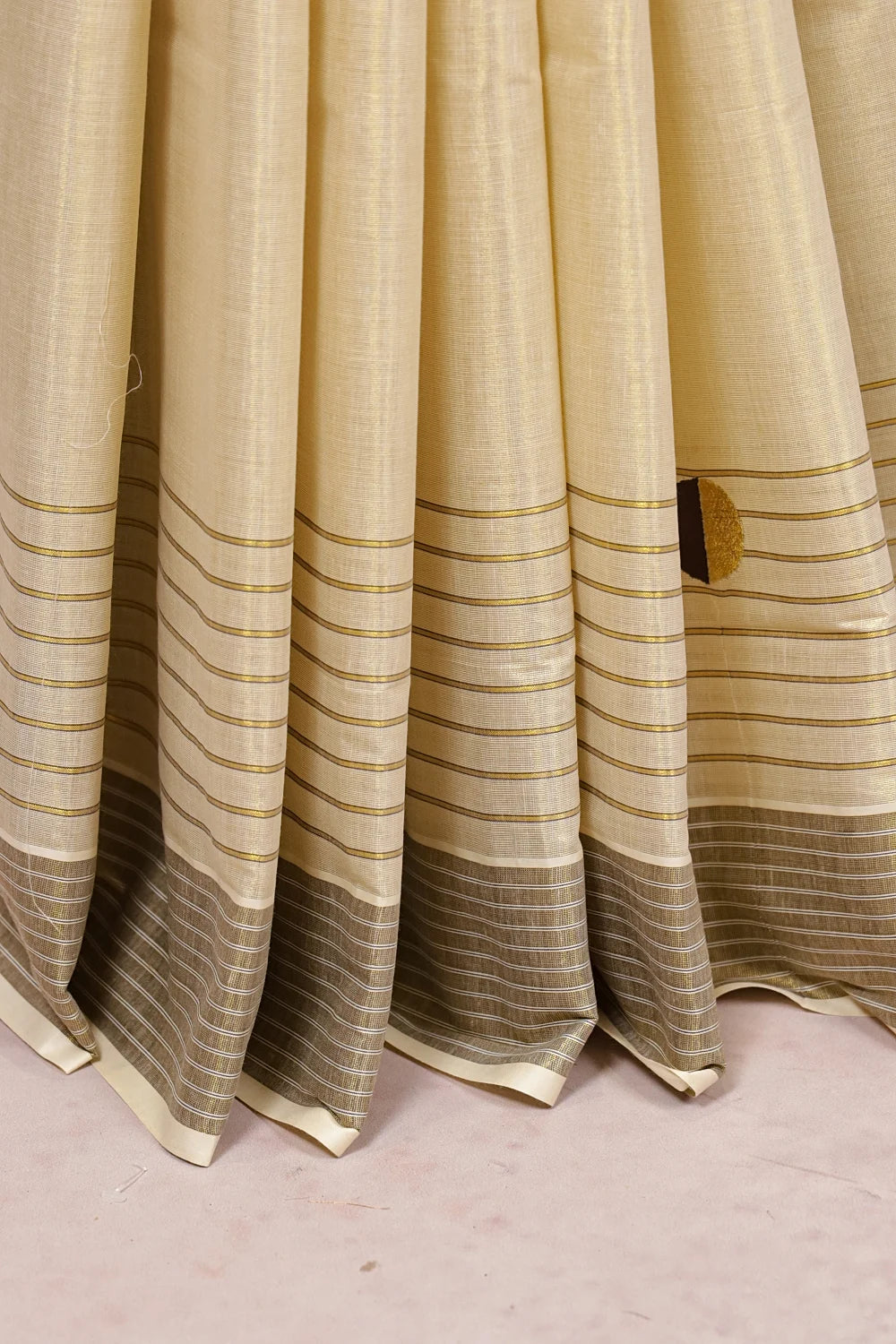 Golden Semi Tissue Kerala Saree