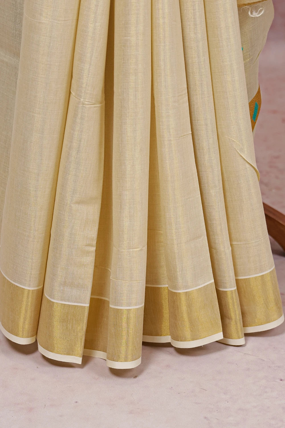Golden Semi Tissue Kerala Saree