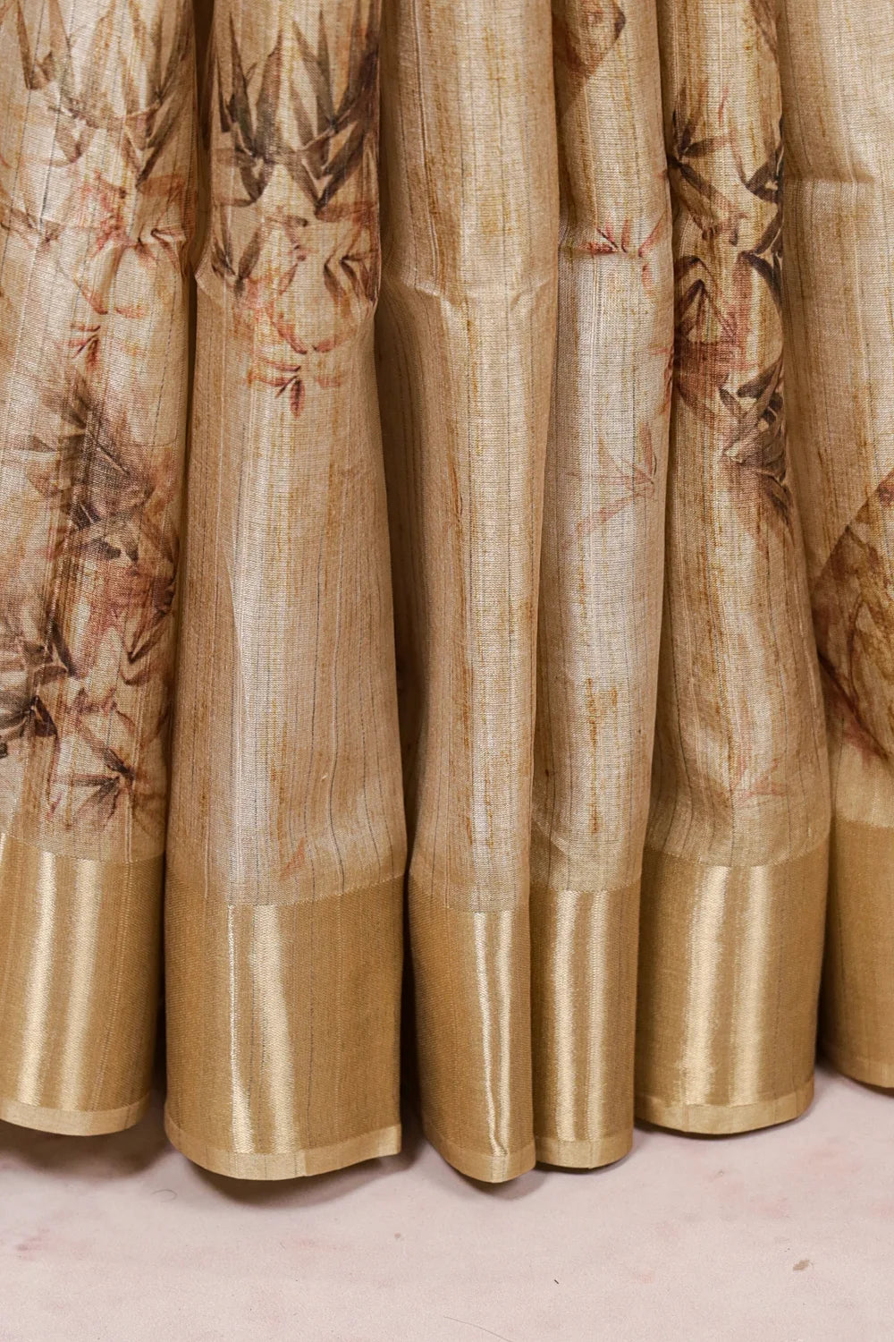 Chikku Color Semi Tussar Saree