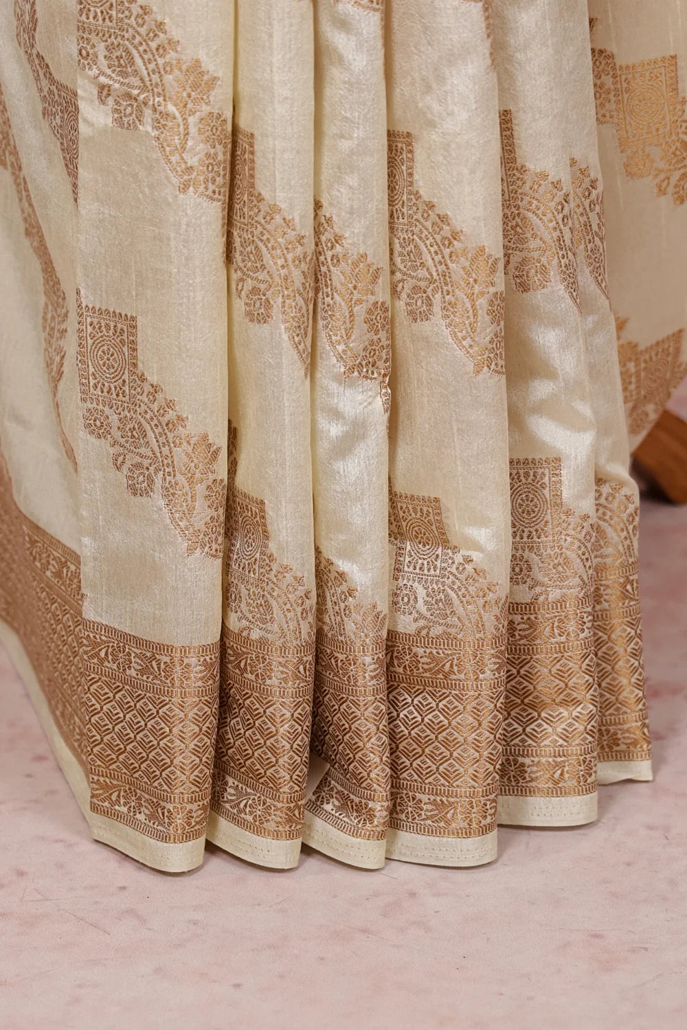 Off White Semi Banarasi Saree
