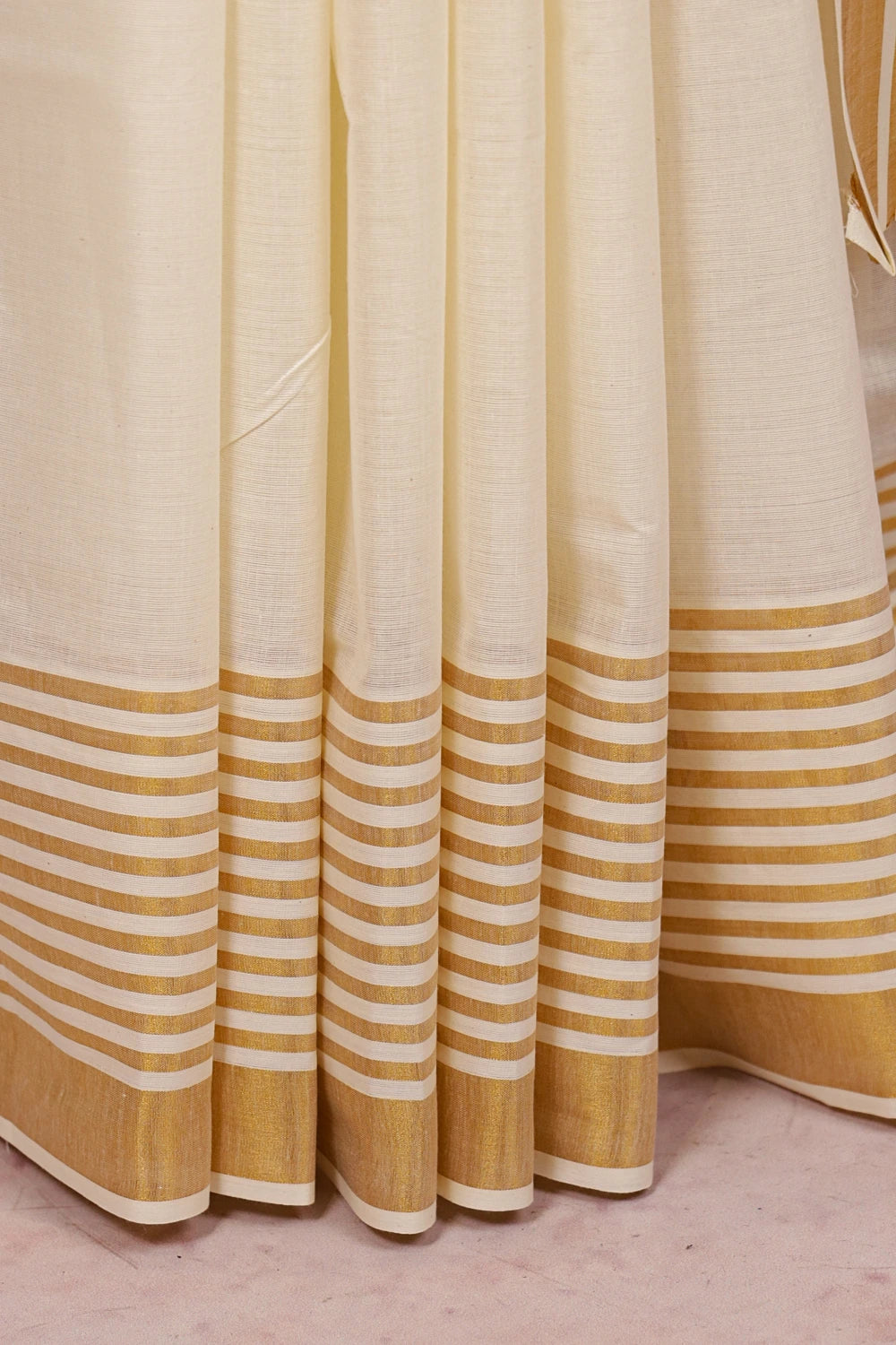 Off White Cotton Kerala Saree