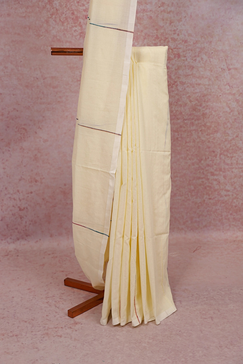 Off White Mul Cotton Kerala Saree