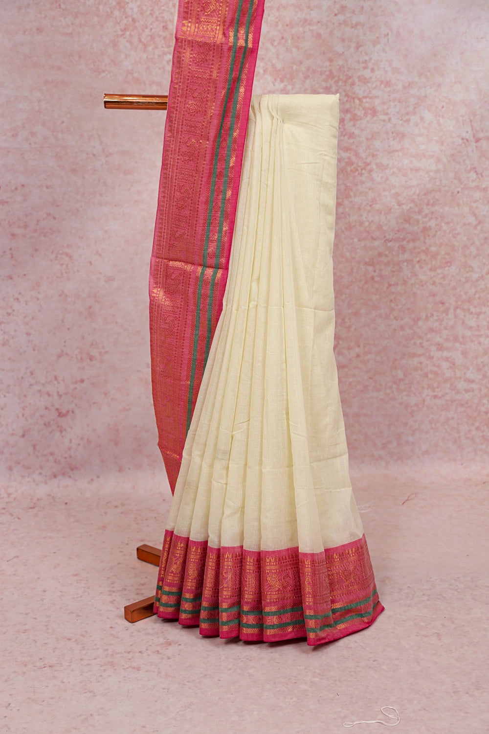 Off White Mul Cotton Kerala Saree