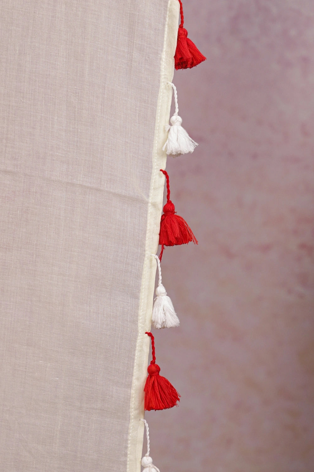 Off White Mul Cotton Kerala Saree