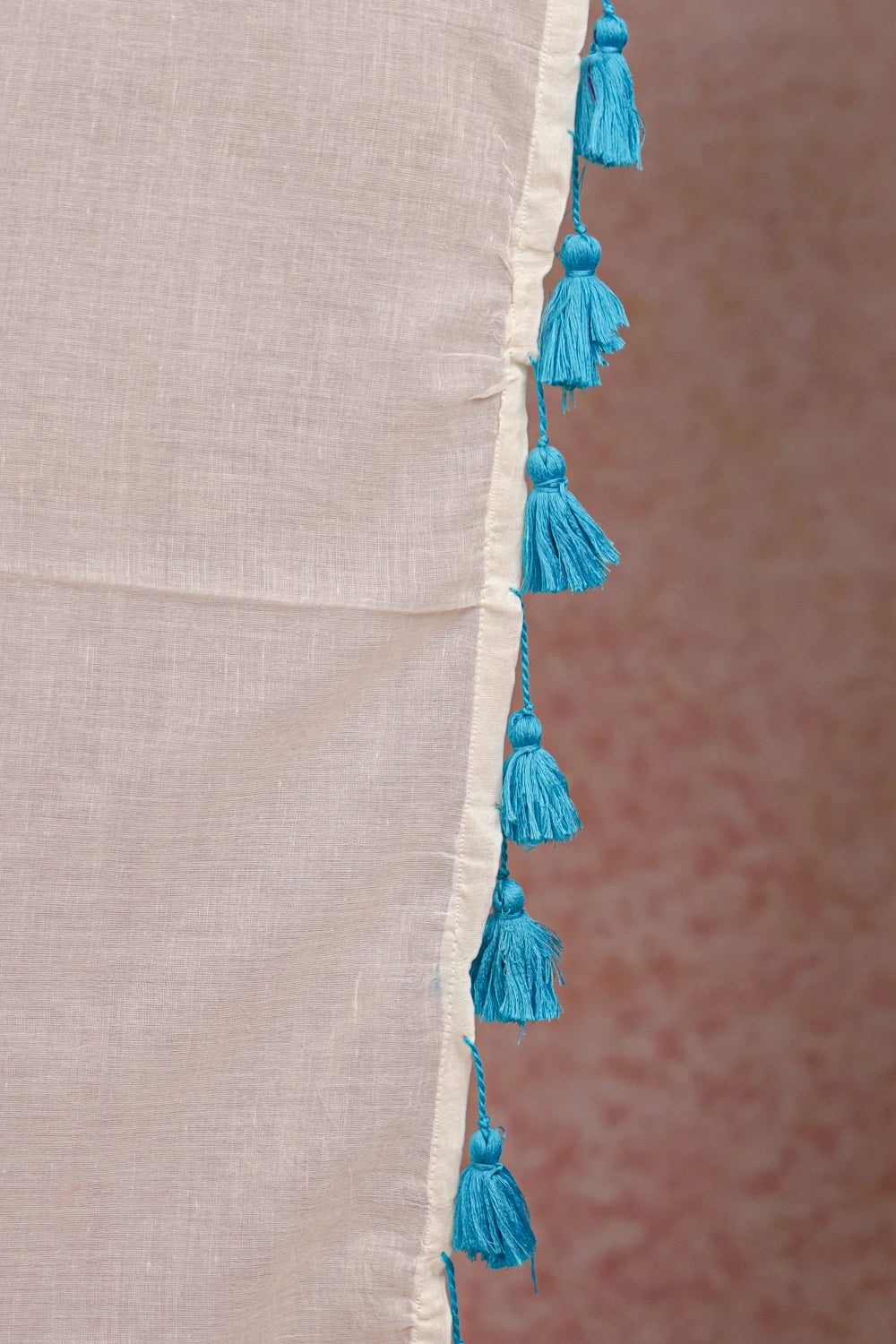 Off White Mul Cotton Kerala Saree