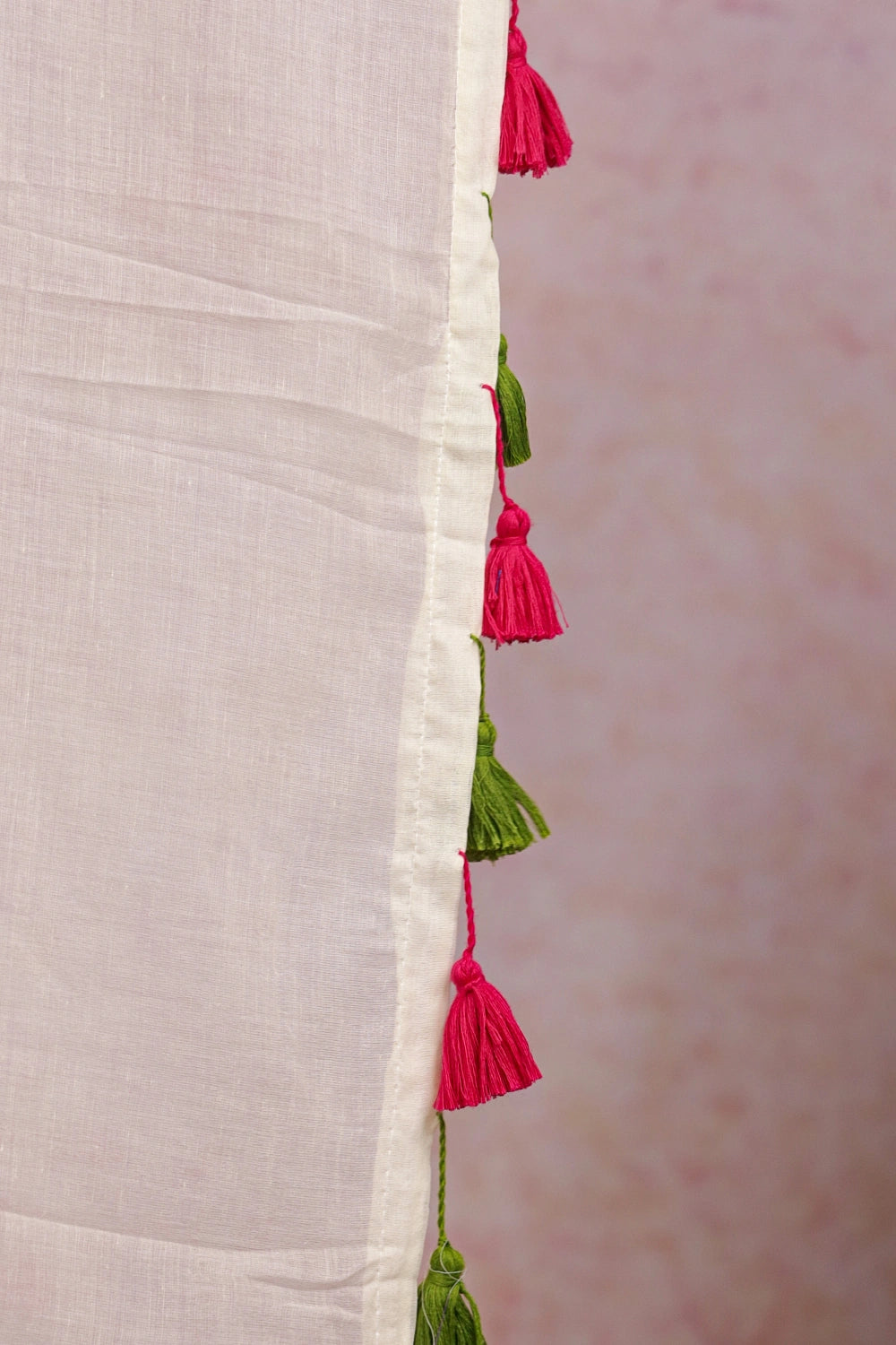 Off White Mul Cotton Kerala Saree