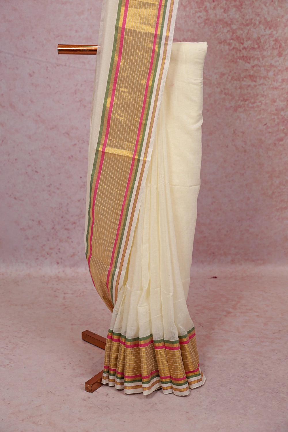 Off White Mul Cotton Kerala Saree