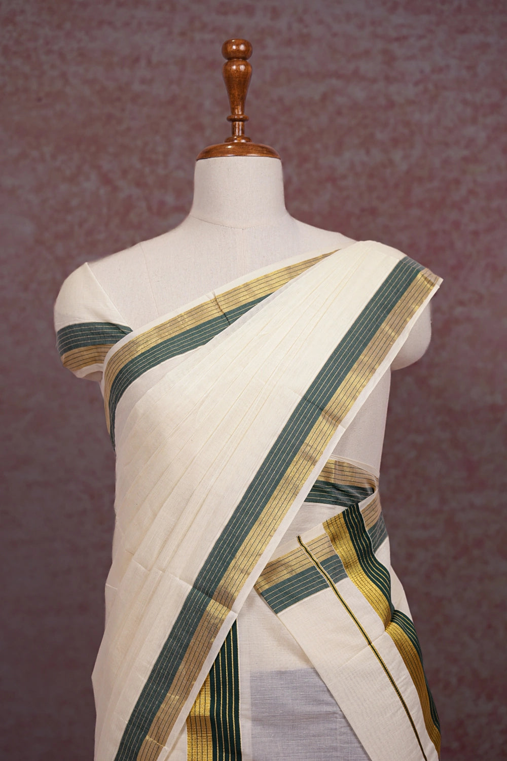 Off White Cotton Set Mundu