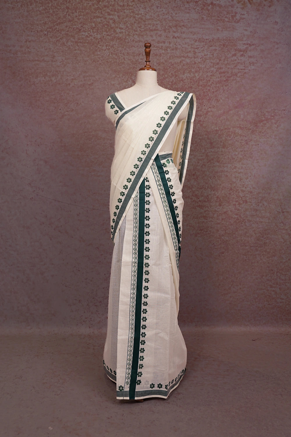 Off White Cotton Set Mundu