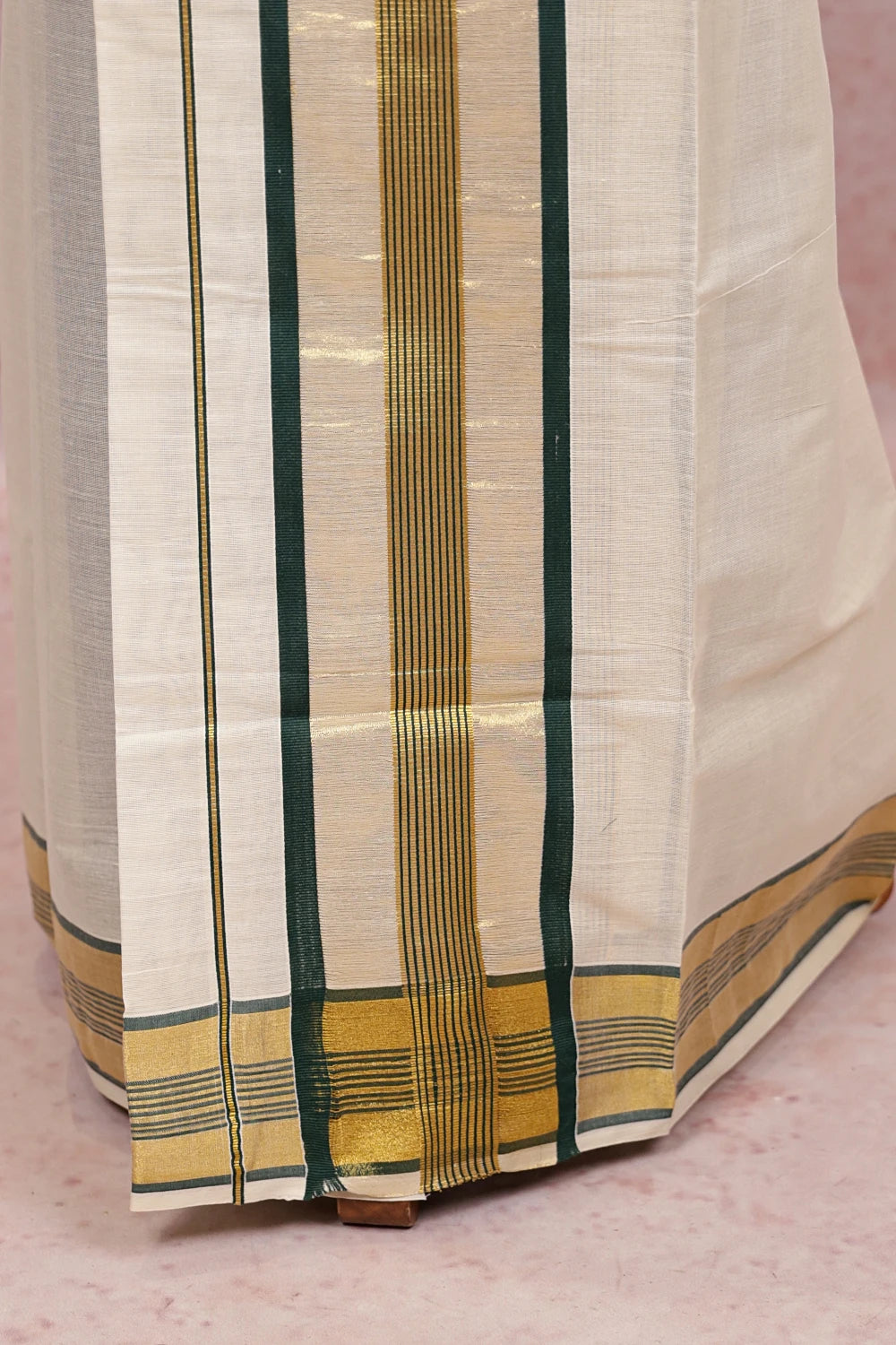 Off White Cotton Set Mundu