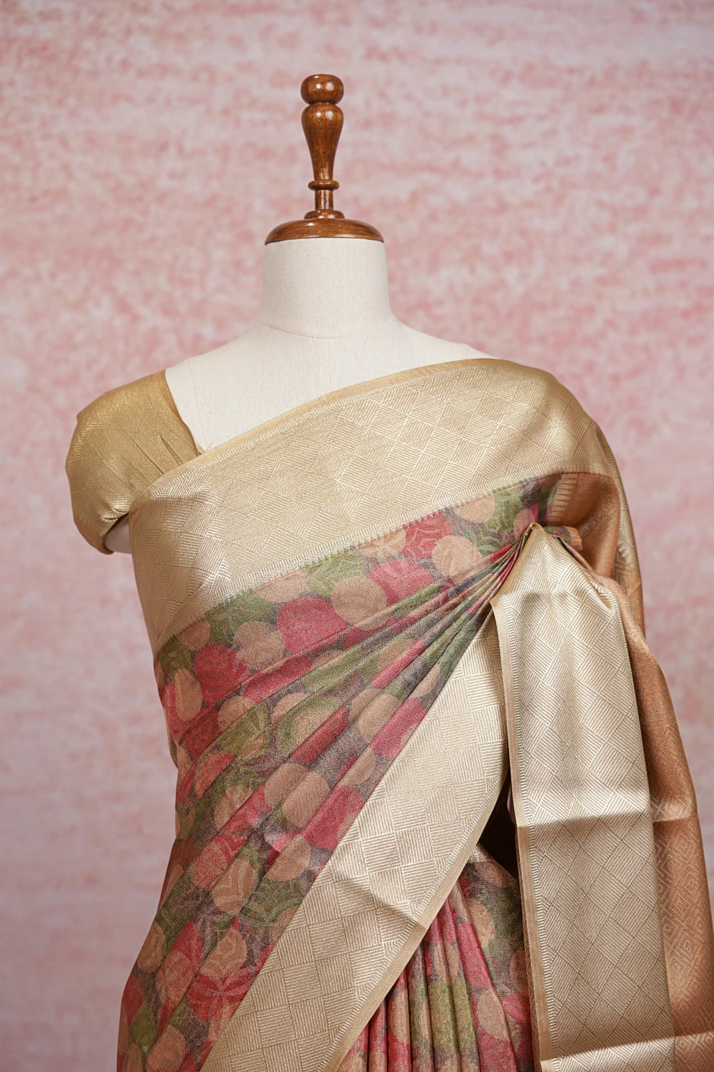 Multi color tissue saree pallu close-up with dot print