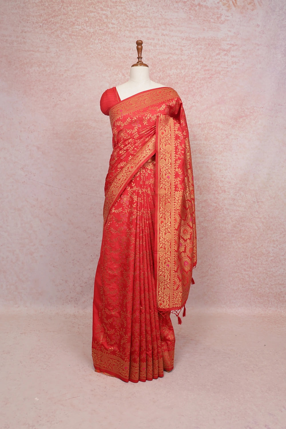 Red Semi Banarasi Saree - Seematti