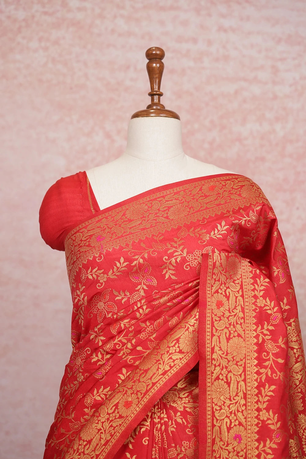 Red Semi Banarasi Saree - Seematti