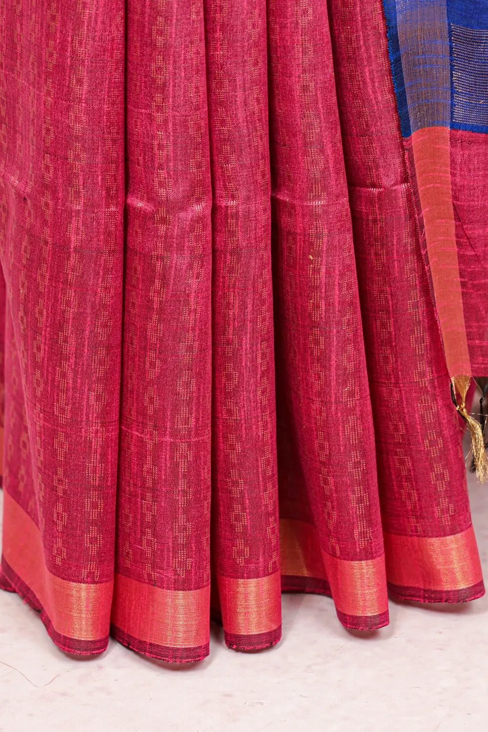 Rani Pink Semi Jute Saree