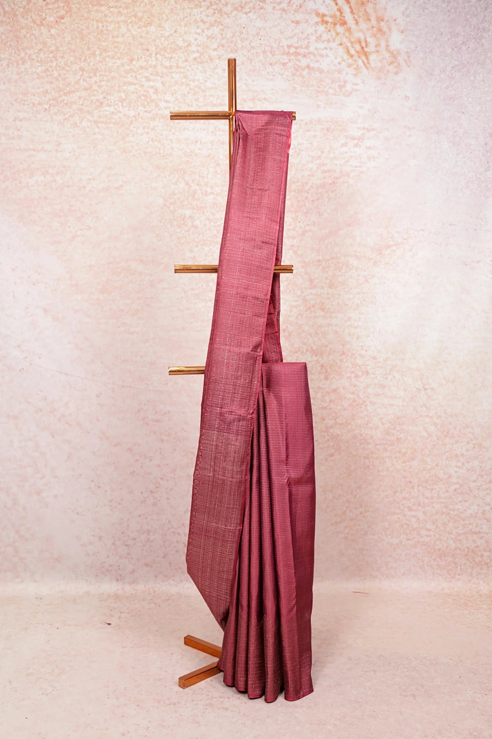 Onion Color Kancheepuram Silk Saree