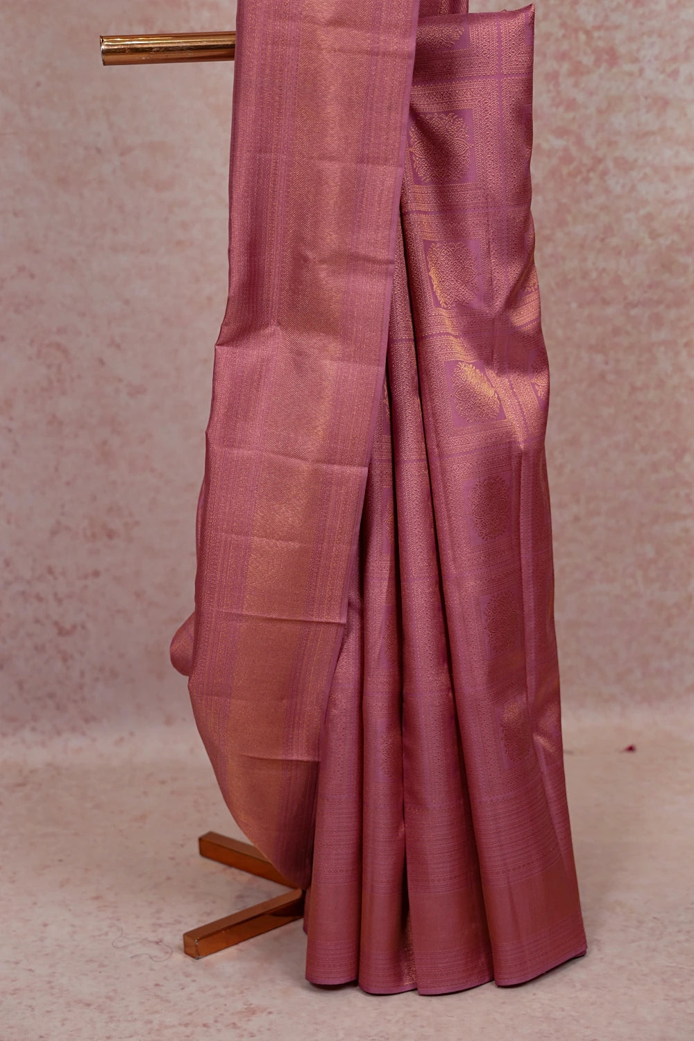 Onion Pink Kancheepuram Silk Saree