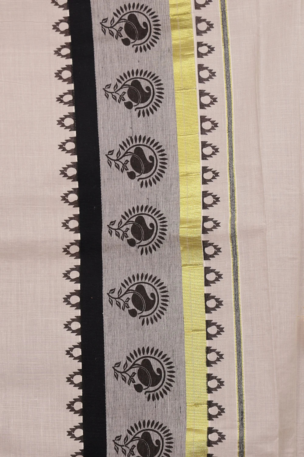 Off White Cotton Kerala Saree