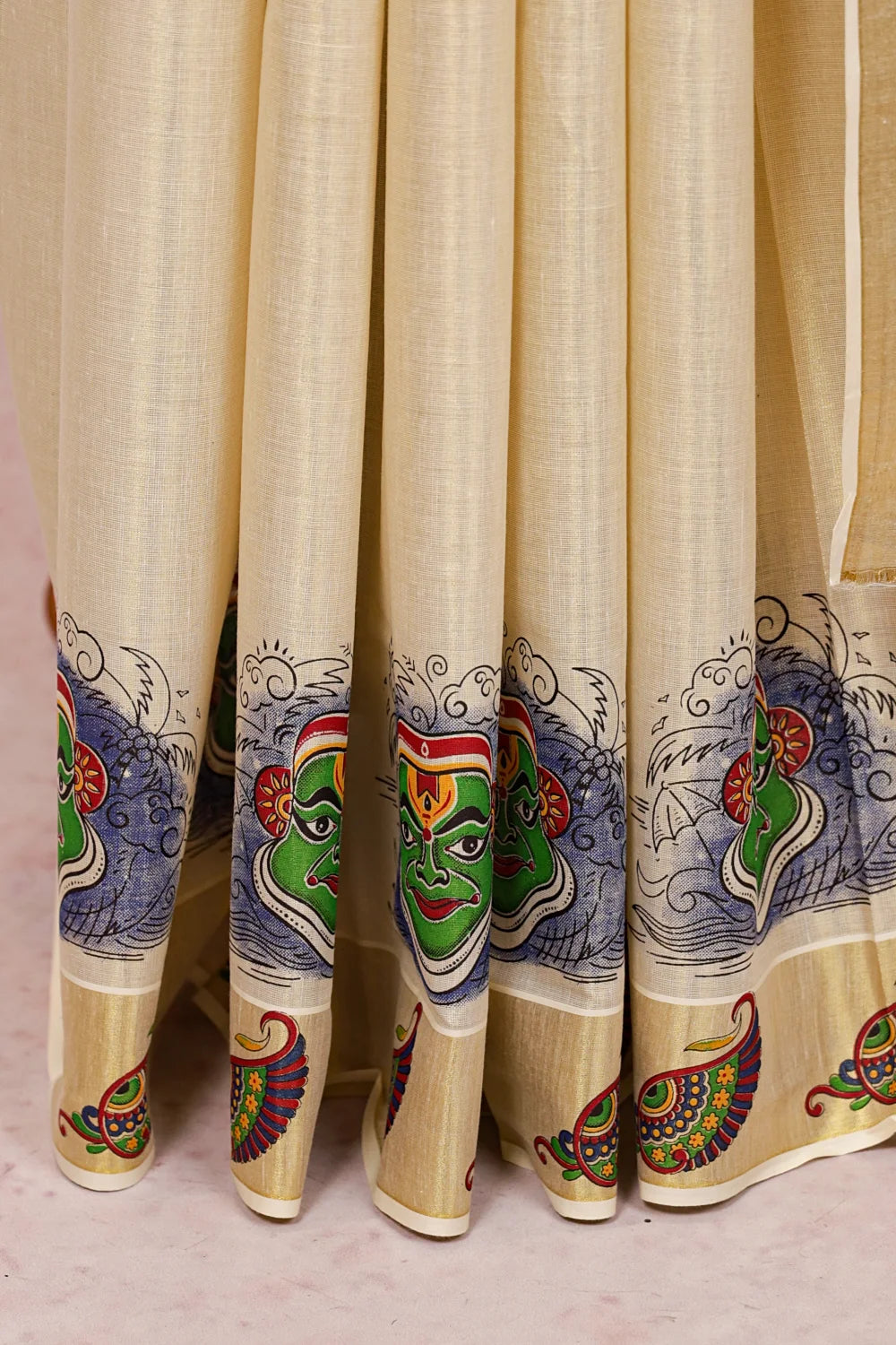 Golden Tissue Kerala Saree fabric texture, Kathakali motif detail