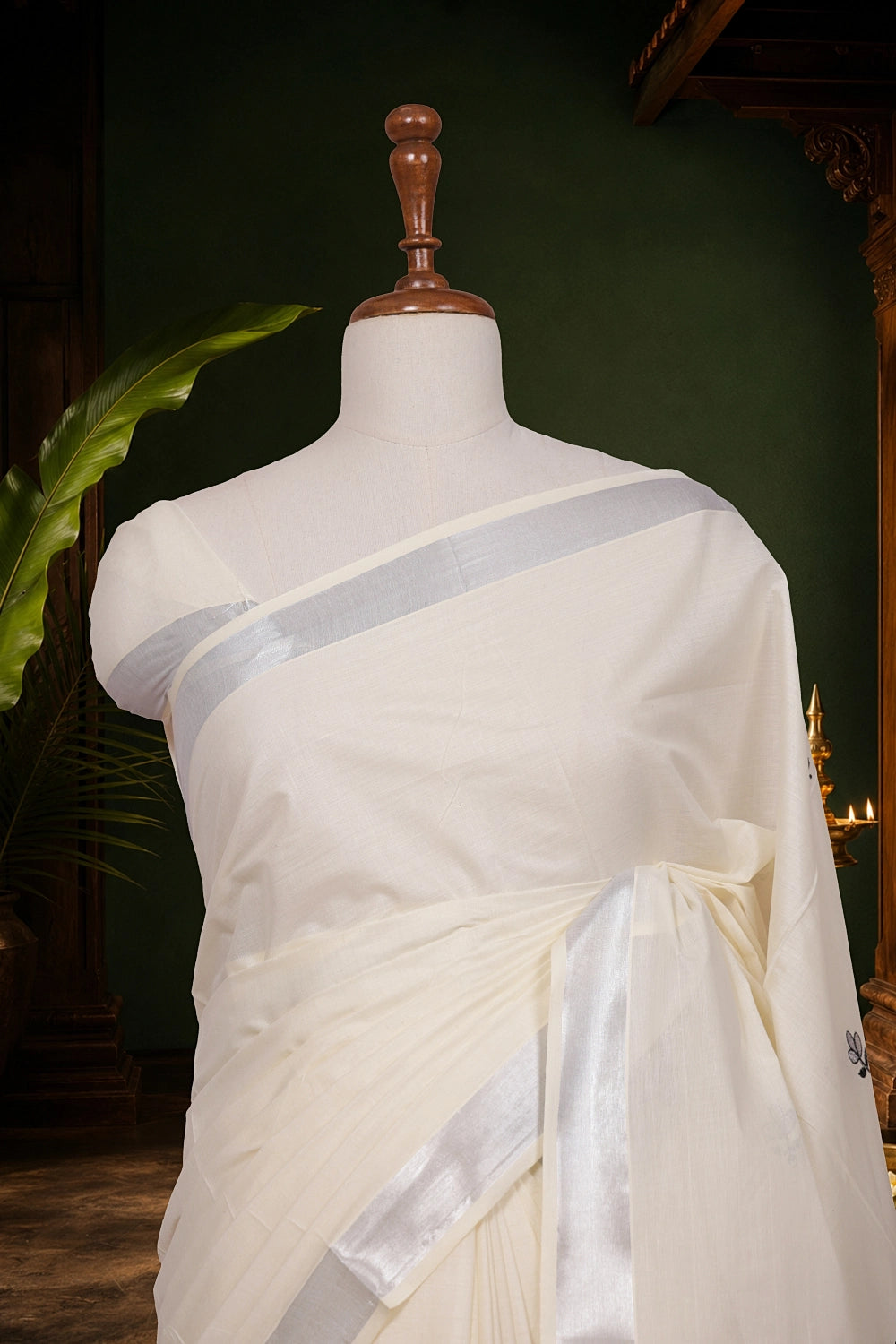Off White Cotton Kerala Saree