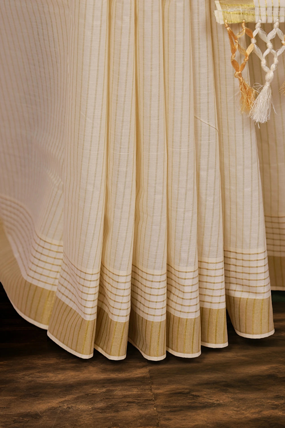 Off White Cotton Kerala Saree