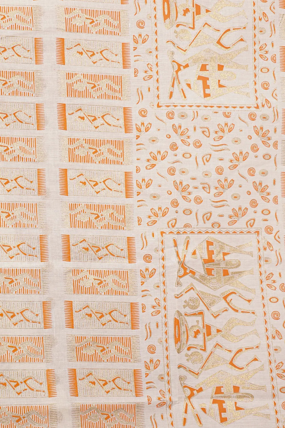 Off White Cotton Kerala Saree pallu spread, Kalamkari-style printed design
