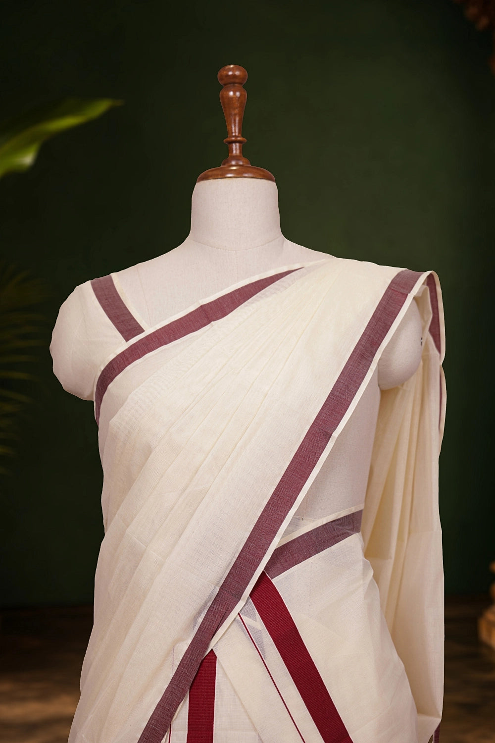 Off White Cotton Set Mundu