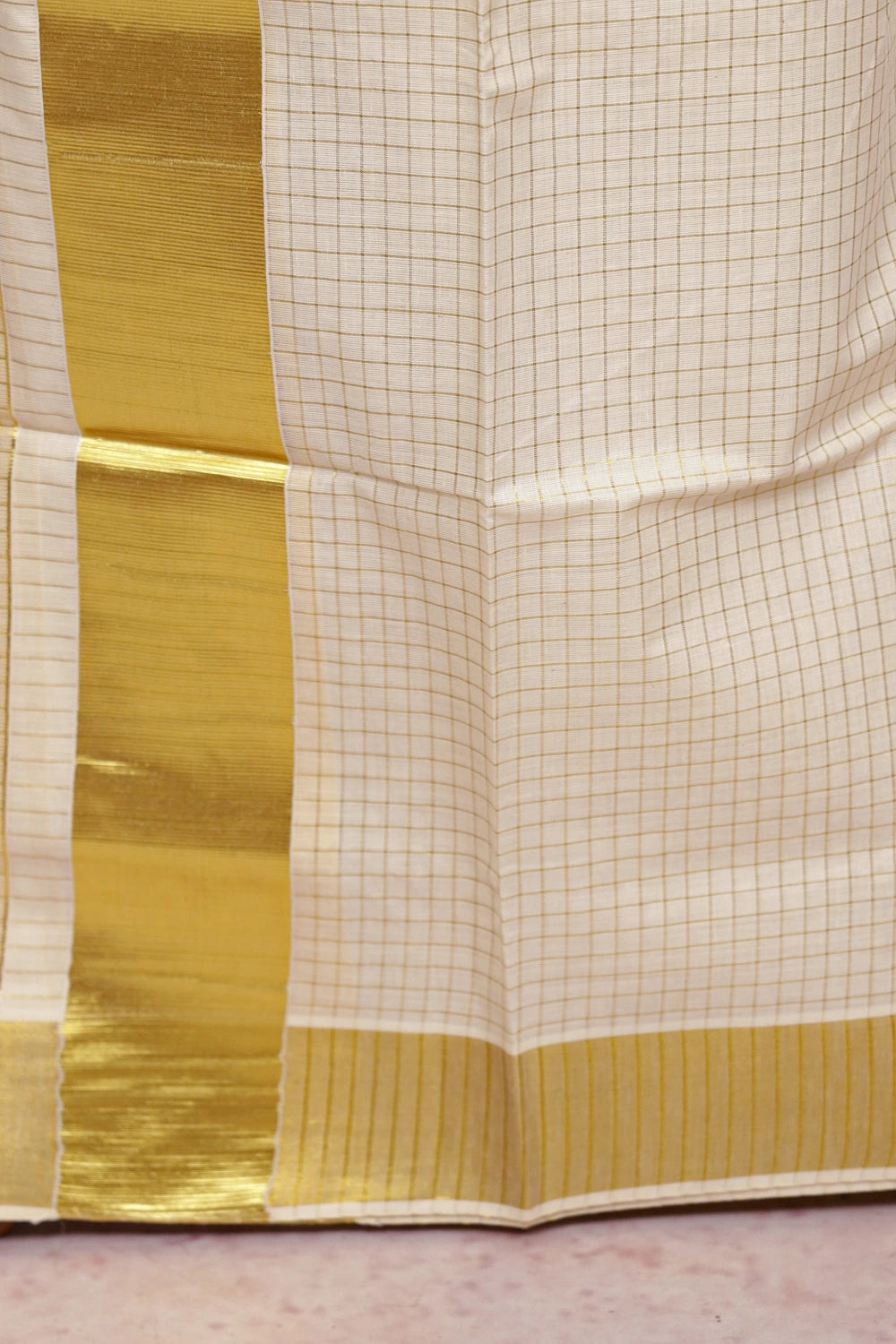 Off White Cotton Set Mundu