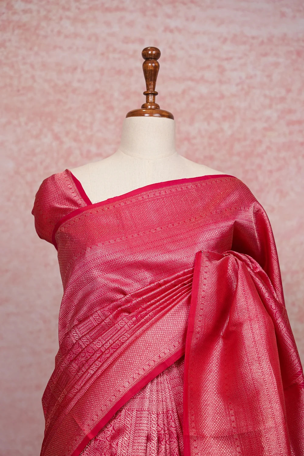 Reddish Pink Kancheepuram Silk Saree