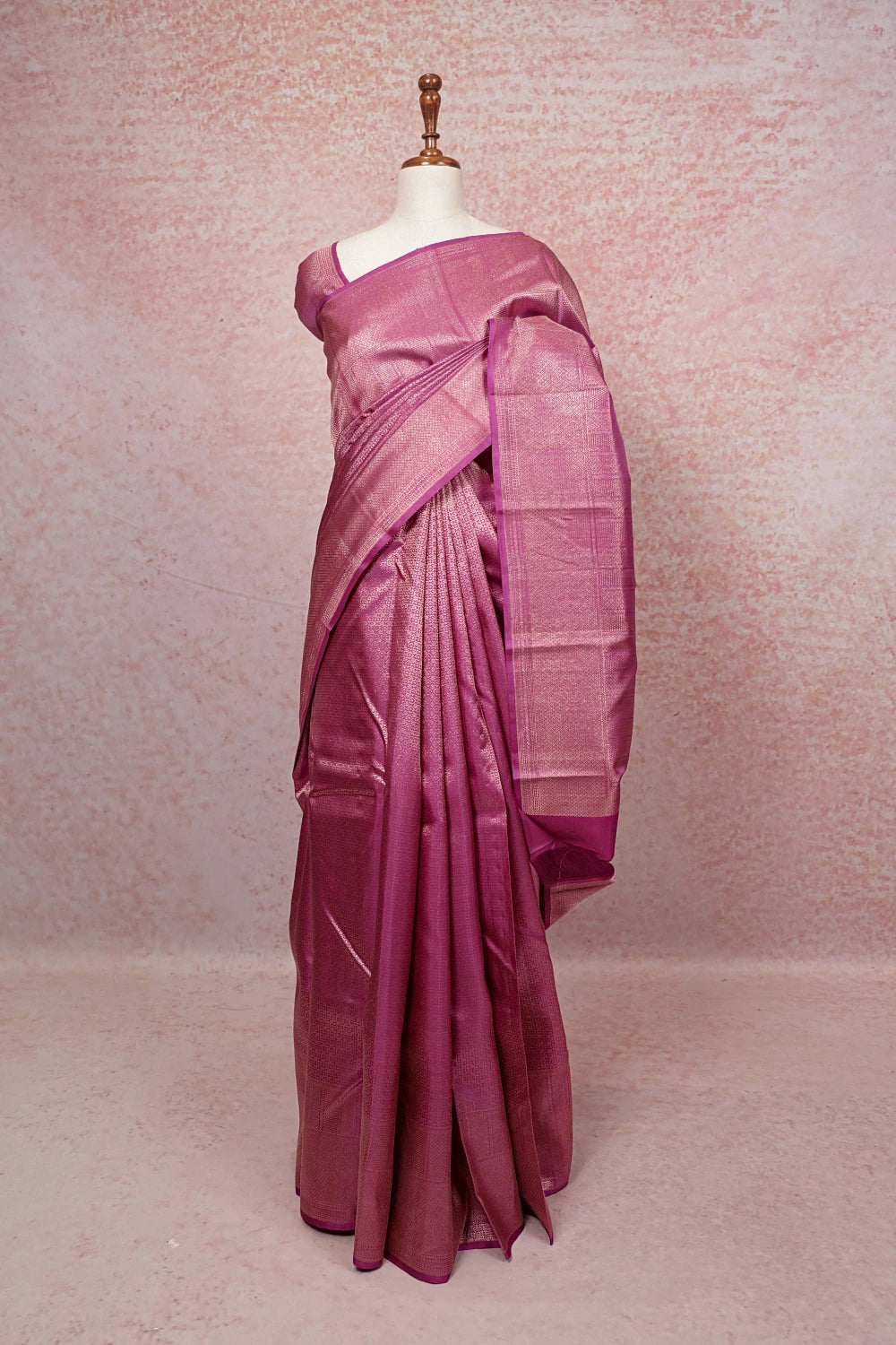 Onion Pink Kancheepuram Silk Saree