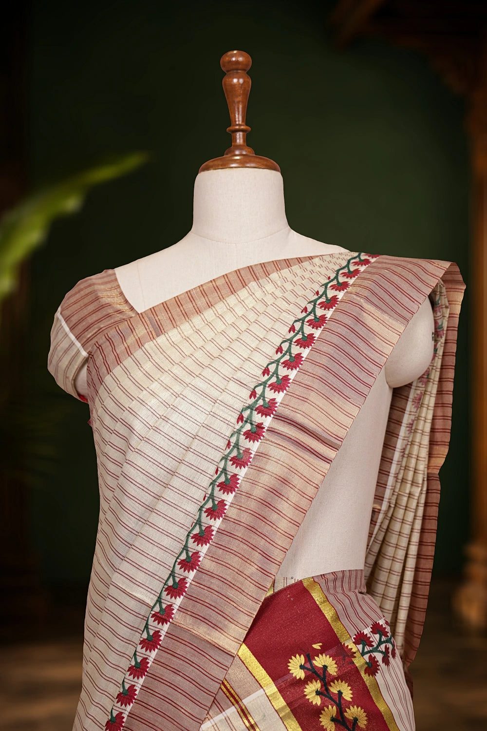 Golden Tissue Kerala Set Mundu