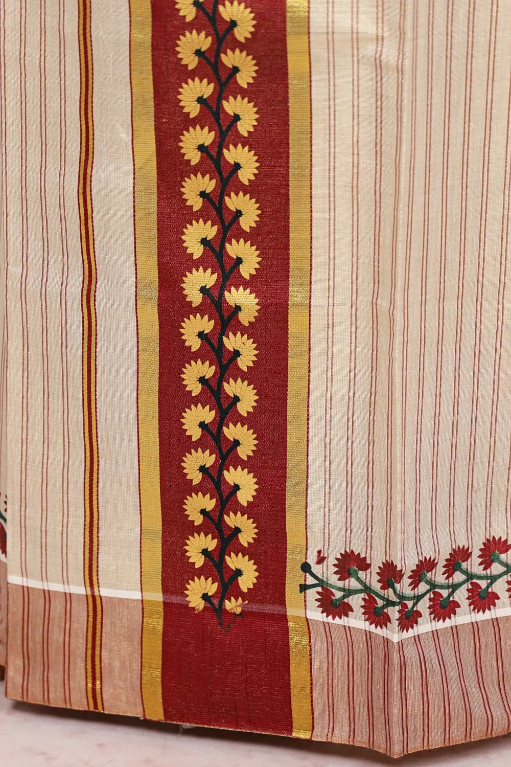 Golden Tissue Kerala Set Mundu