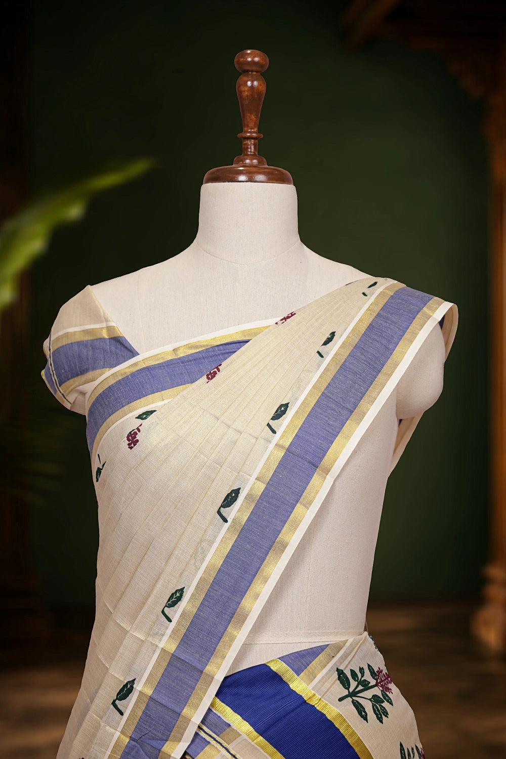 Golden Tissue Kerala Set Mundu