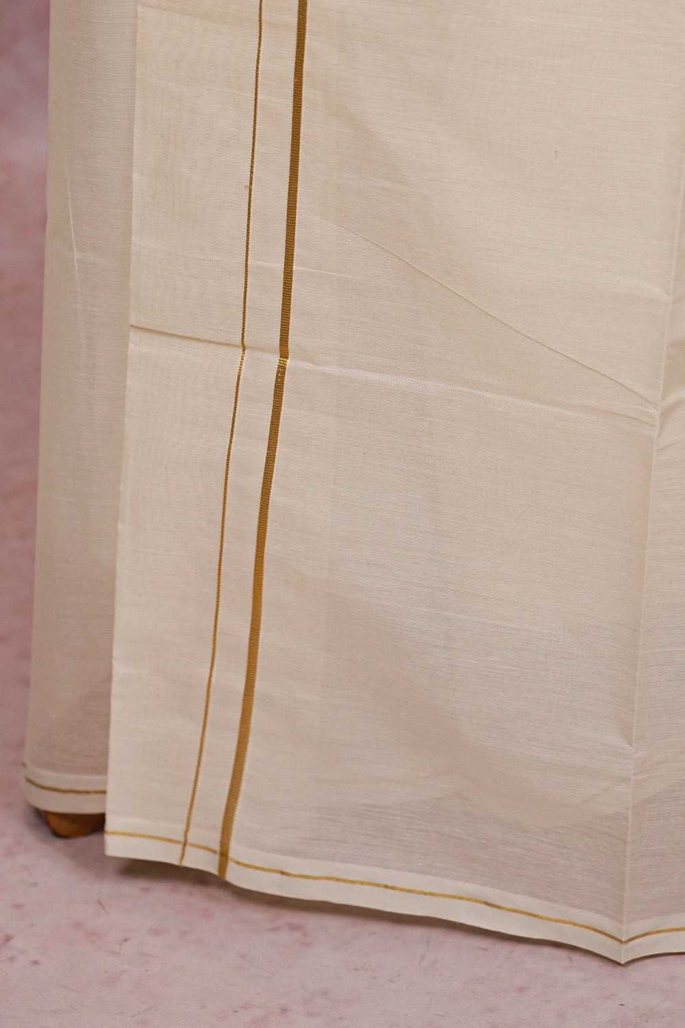 Off White Cotton Kerala Set Mundu