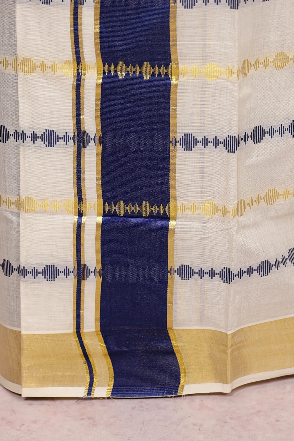 Off White Cotton Kerala Set Mundu